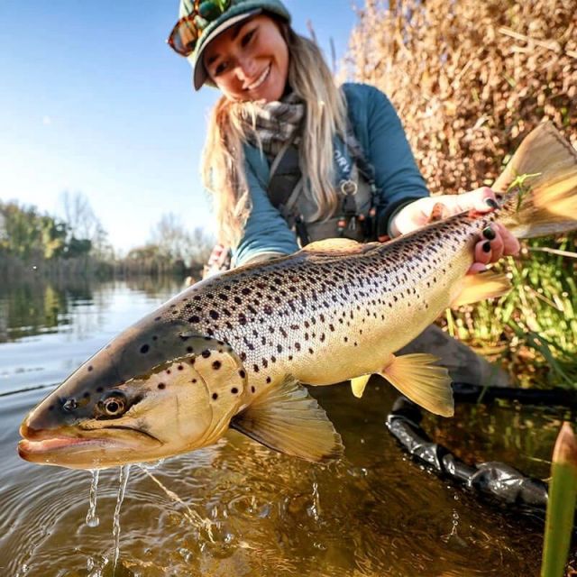 Fancy becoming a modern-day hunter gatherer? Learn from the very best instructors through @fieldcraftapp who have been busy creating a variety of fantastic online courses taught by experts in their 'field', which you can do in your own time and directly on your phone 🎣 🔫 

• HUNT • GATHER • FISH • COOK •

Experience the Ultimate Fishing Guide by Marina Gibson, instructor and life long fishing fanatic 🐟, or learn How To Feed Your Family with a Deer by Mike Robinson, deer manager and Michelin-starred restauranteur 🦌
 
We are excited to have recently launched the Fieldcraft website to showcase this exciting new company and its outdoor courses. It helps when you have beautifully produced video trailers to set the scene! 

"Come with us and learn our craft" - fieldcraft.app

#mousecode #fieldcraft #outdoor #website